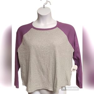 FCT Basics Top NWT